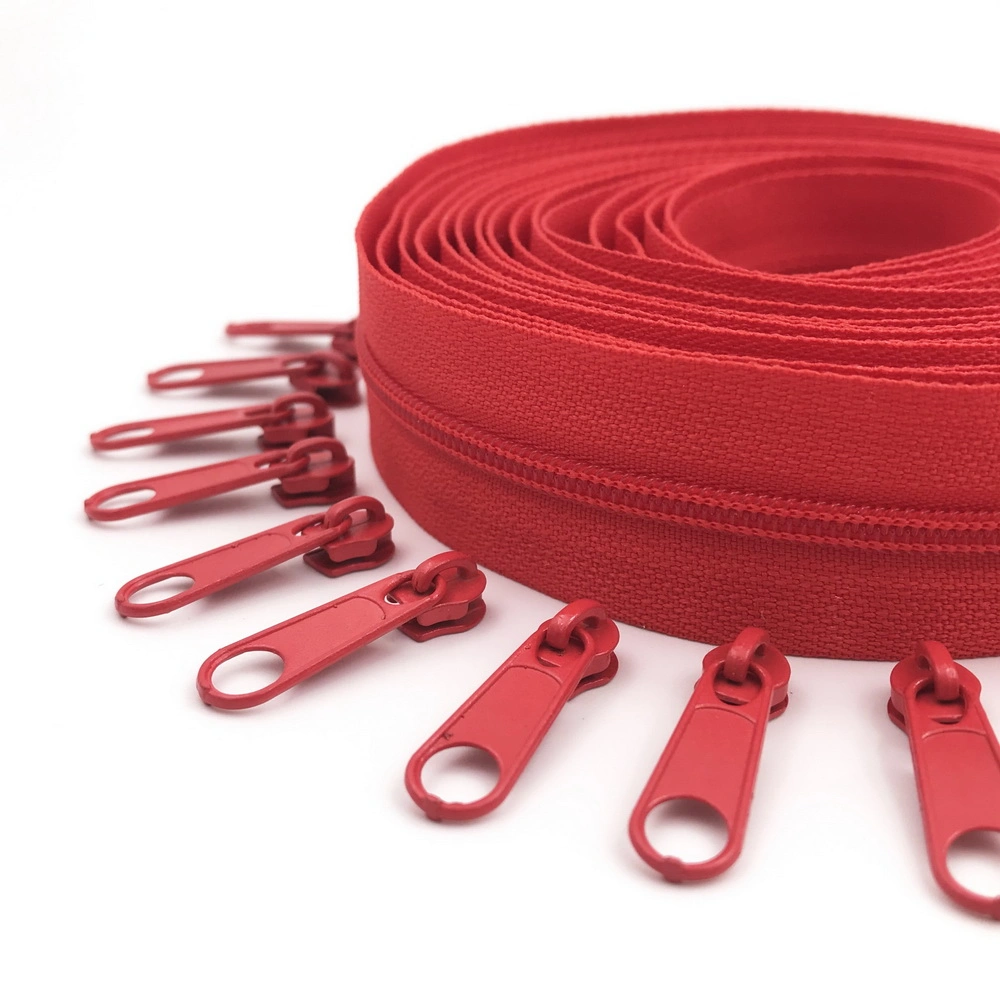 Atom Red Color Nylon Coil Zippers for Purses Bags and Other Sewing Projects