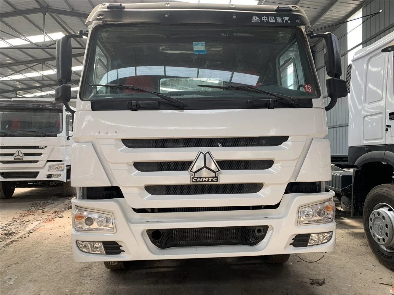 Used/New 371HP 6X4 40/60/80 Tons Tractor Truck/Head Price for Trailer/Haulage/Sinotruck/Sinotruk/HOWO/Sino