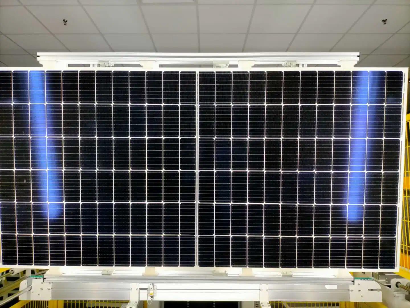 High Performance Yingli 440W 445W 450W Half Cut Latest Technology Monocrystalline Solar Module