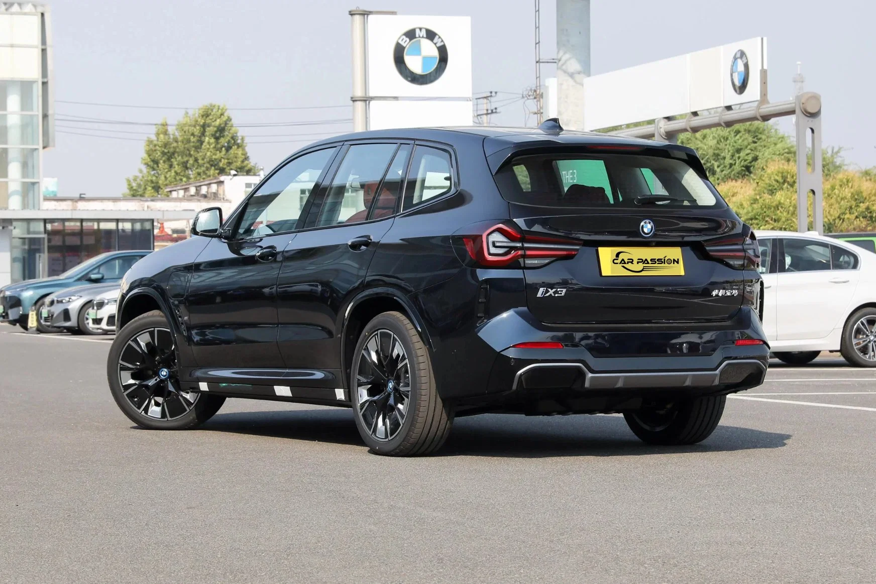 Подержанные BMW IX3 Luxury Новый энергетический электромобиль Long Endurance В ассортименте использовались автомобили BMW, изготовленные в Китае