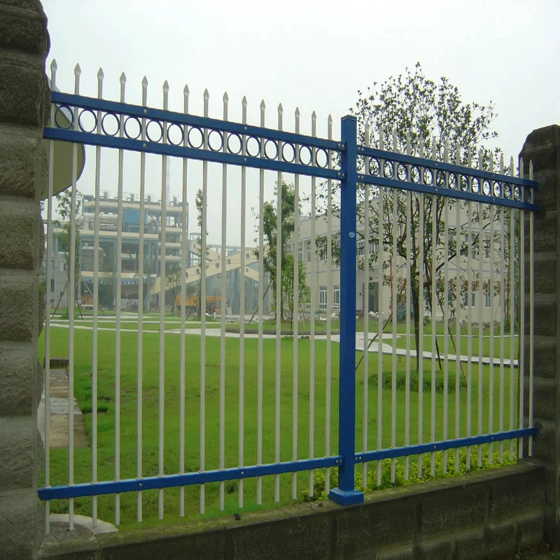 Barrière métallique de rail de garde-corps