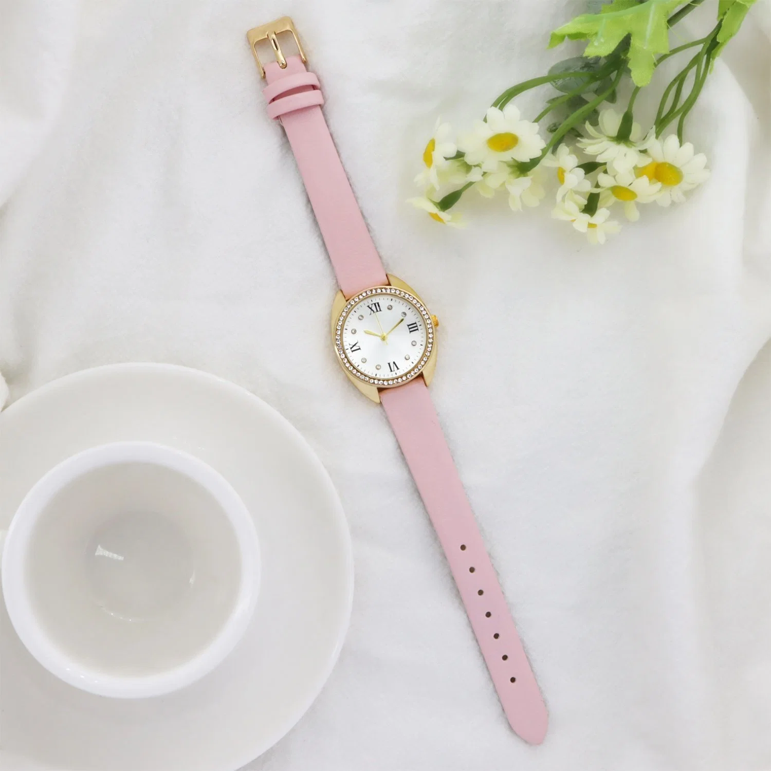 New Design Factory Directly Supply Fashion Leather Strap Woman Watch