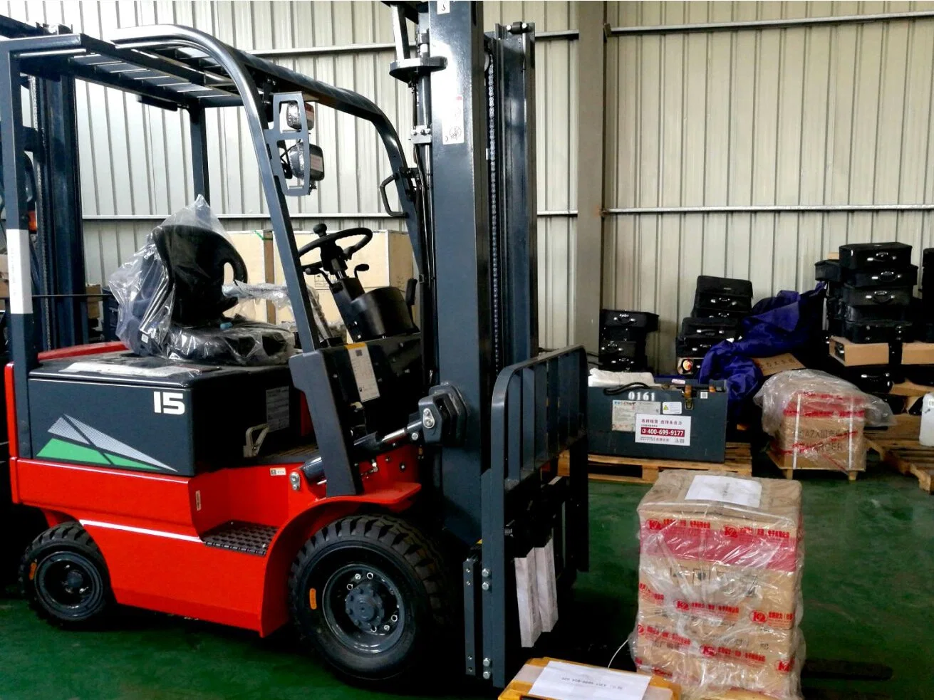 محرك البنزين Heli 1.8طن بنزين ForkLift Cpqd18 مع CE