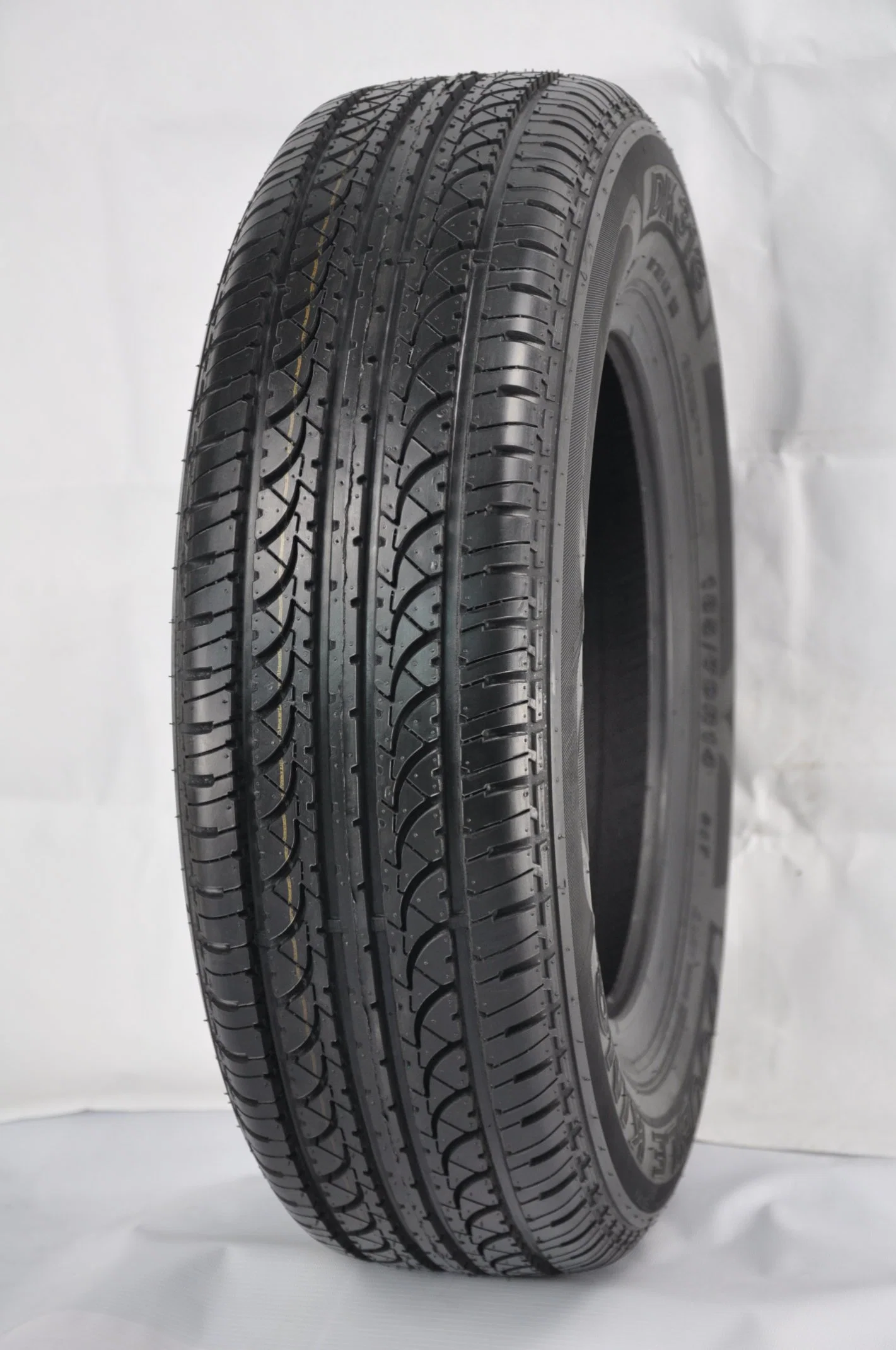 R15 R16 R17 R18 Car Tire for Sale Factory Special Price All Type Semi Steel Passenger Car Tire