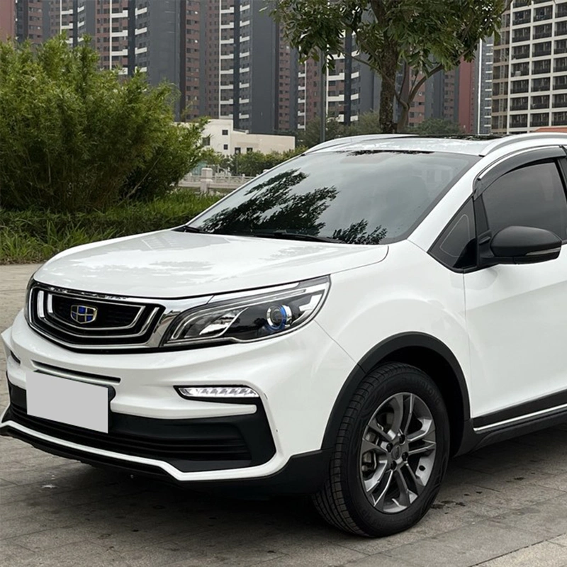 Geely Auto Vision X3 modelo Premium CVT de 2020 e 1,5 L.