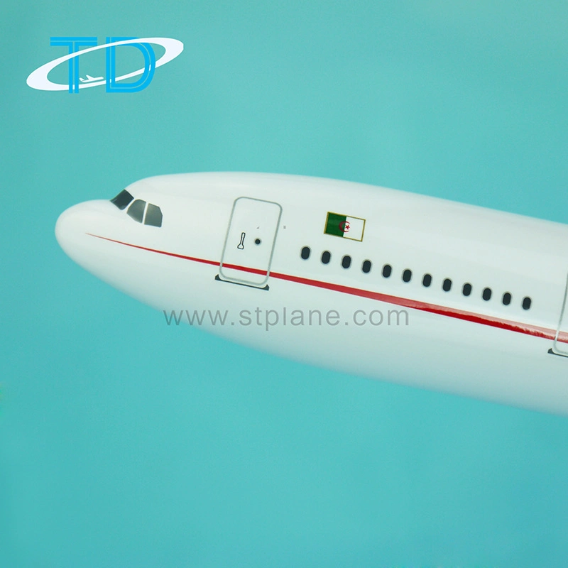 Air Algerie A330-200 a escala 1: 200 32cm Kit de resina