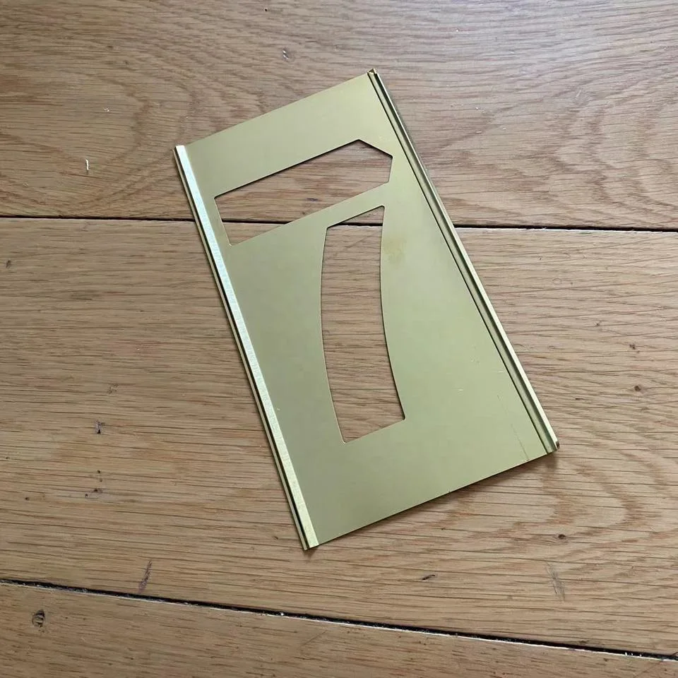 Hot Selling Wholesale/Supplier Custom Shaped Letter and Number Interlocking Brass Stencil