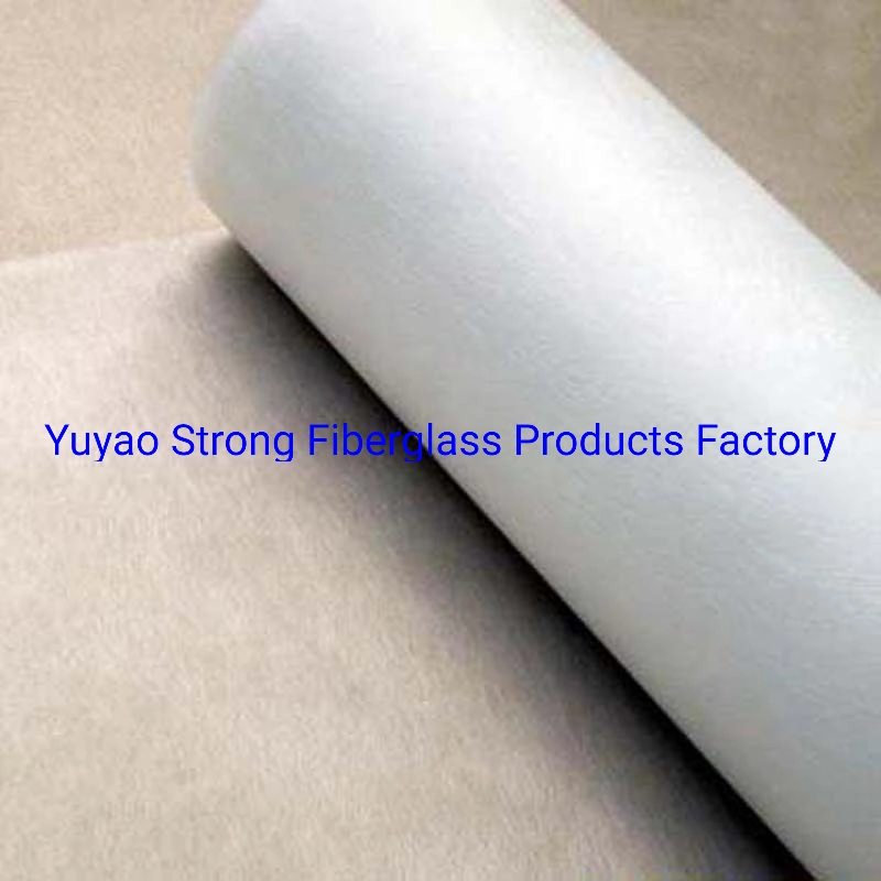 La superficie de tejido, velo de fibra de vidrio, papel utilizado para el material de construcción