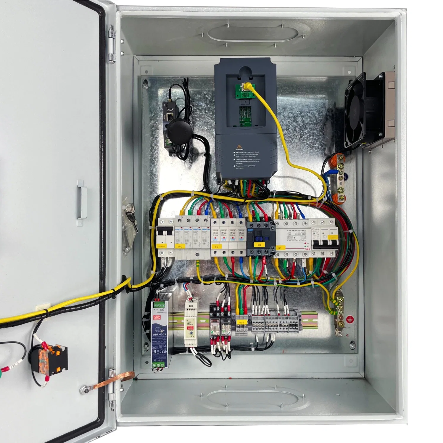 Controlador de motor PLC frecuencia inversor Armario remoto eléctrico VFD CNC Panel de control de máquinas para bomba de agua 200kW