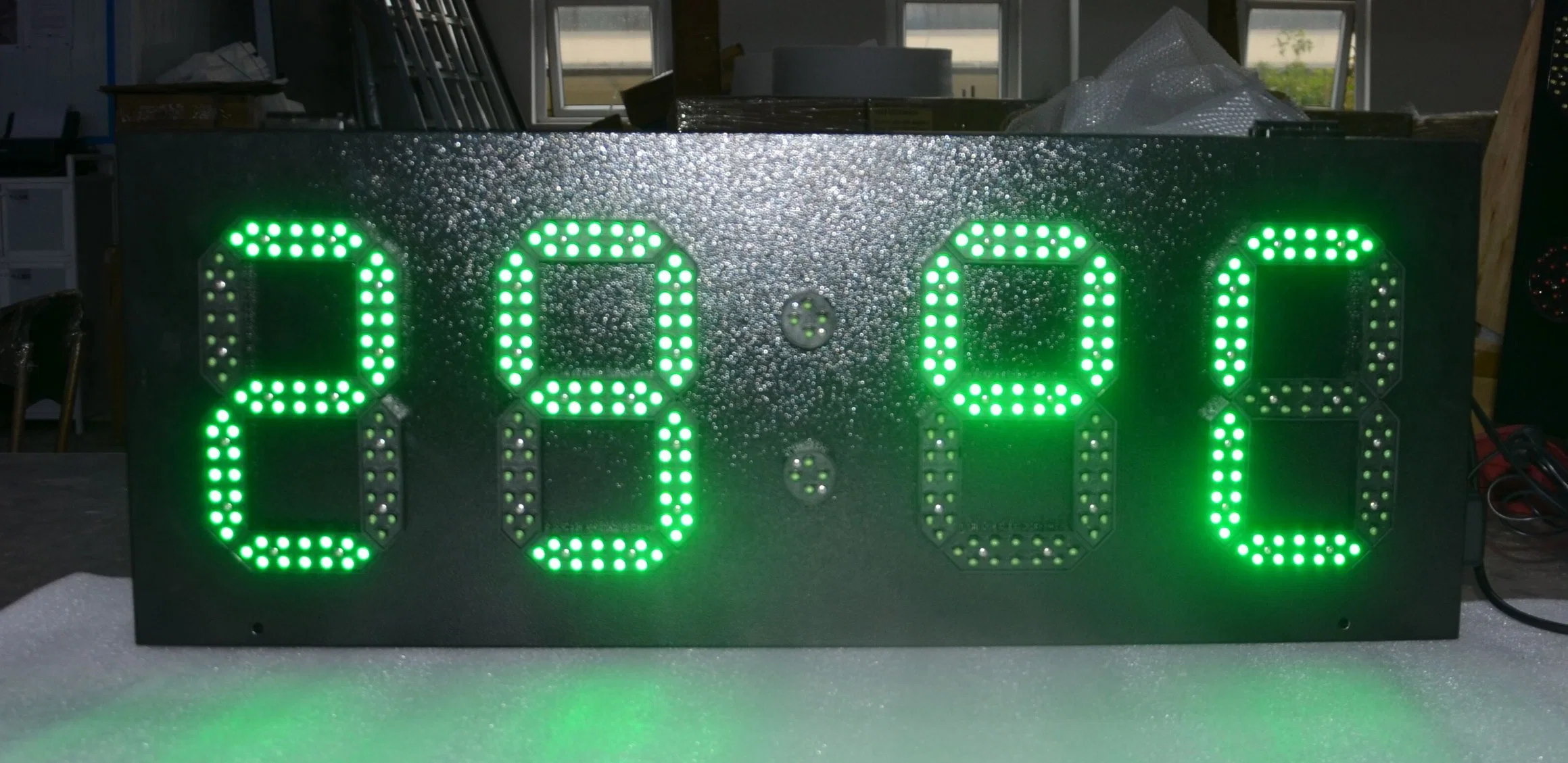 El verde 88:88 LED Reloj LED de señal GPS 8 pulgadas de signo único color dígitos LED indicador de tiempo al aire libre en el interior