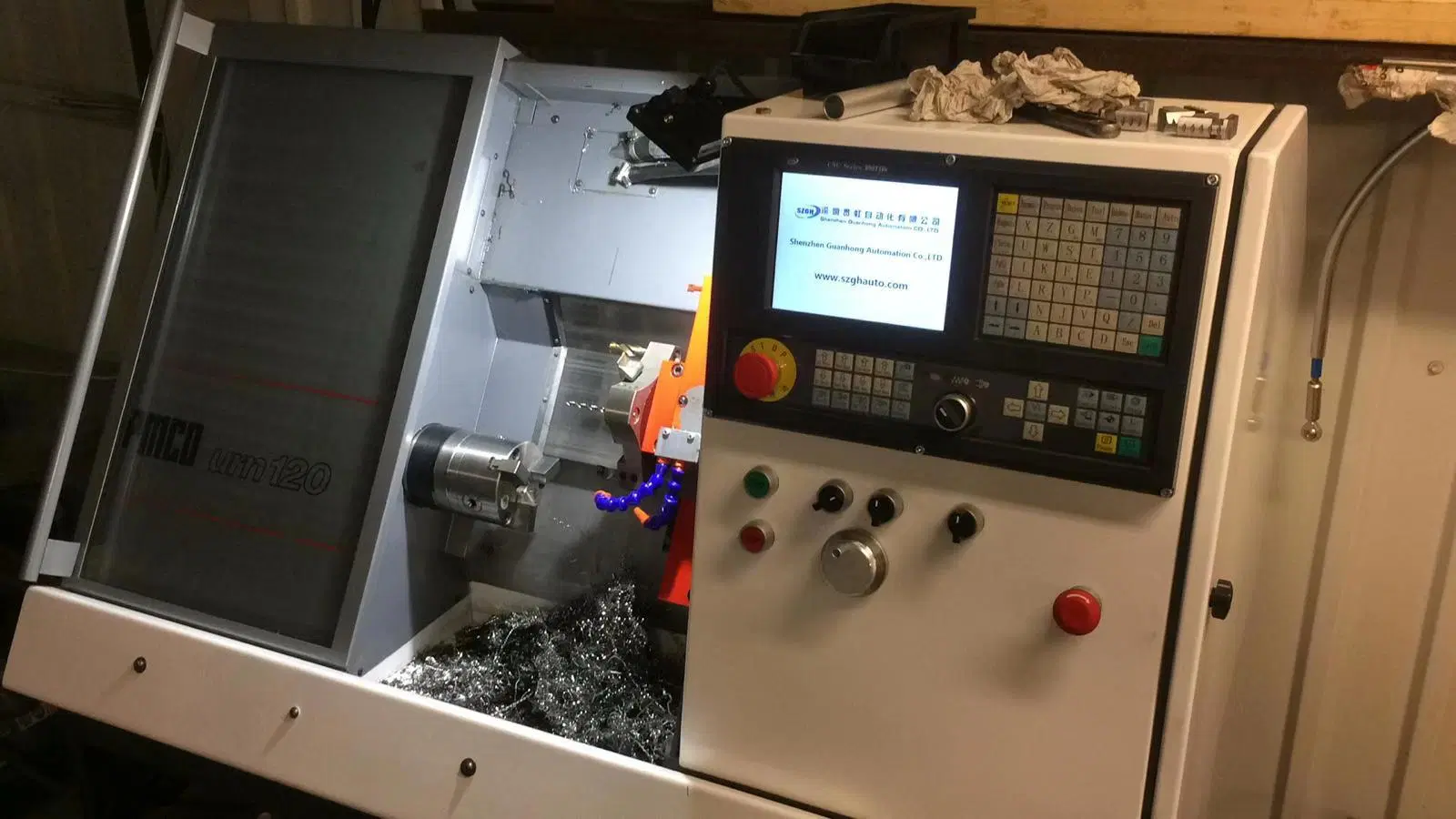 Configuração de alta 2 Controlador CNC do eixo comando CNC aplicada e receptores para torno mecânico &amp; torno mecânico