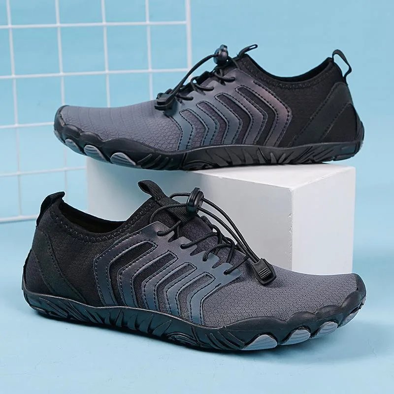 Neue Fünf-Finger-Schuhe Outdoor Stromaufwärts Stream Schuhe Paar Strandschuhe Wading Schuhe Eltern-Kind Schwimmschuhe Bergsteigen Sneakers