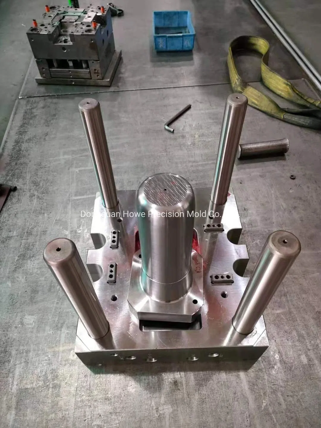 Toolmaker Custom Injection Mould for Plastic Part of Pet Toys