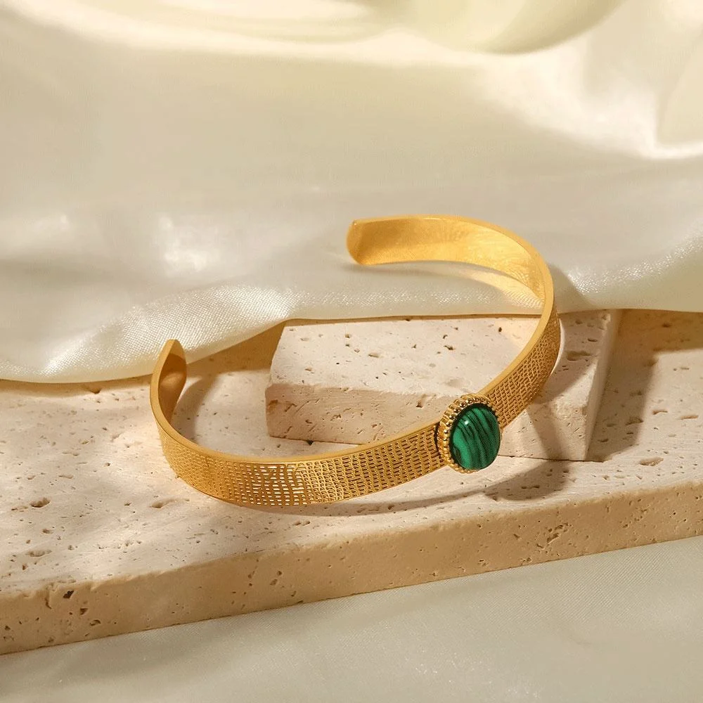 Excellent 18K Gold Plated Green Malachite Insert Stainless Steel Bangle