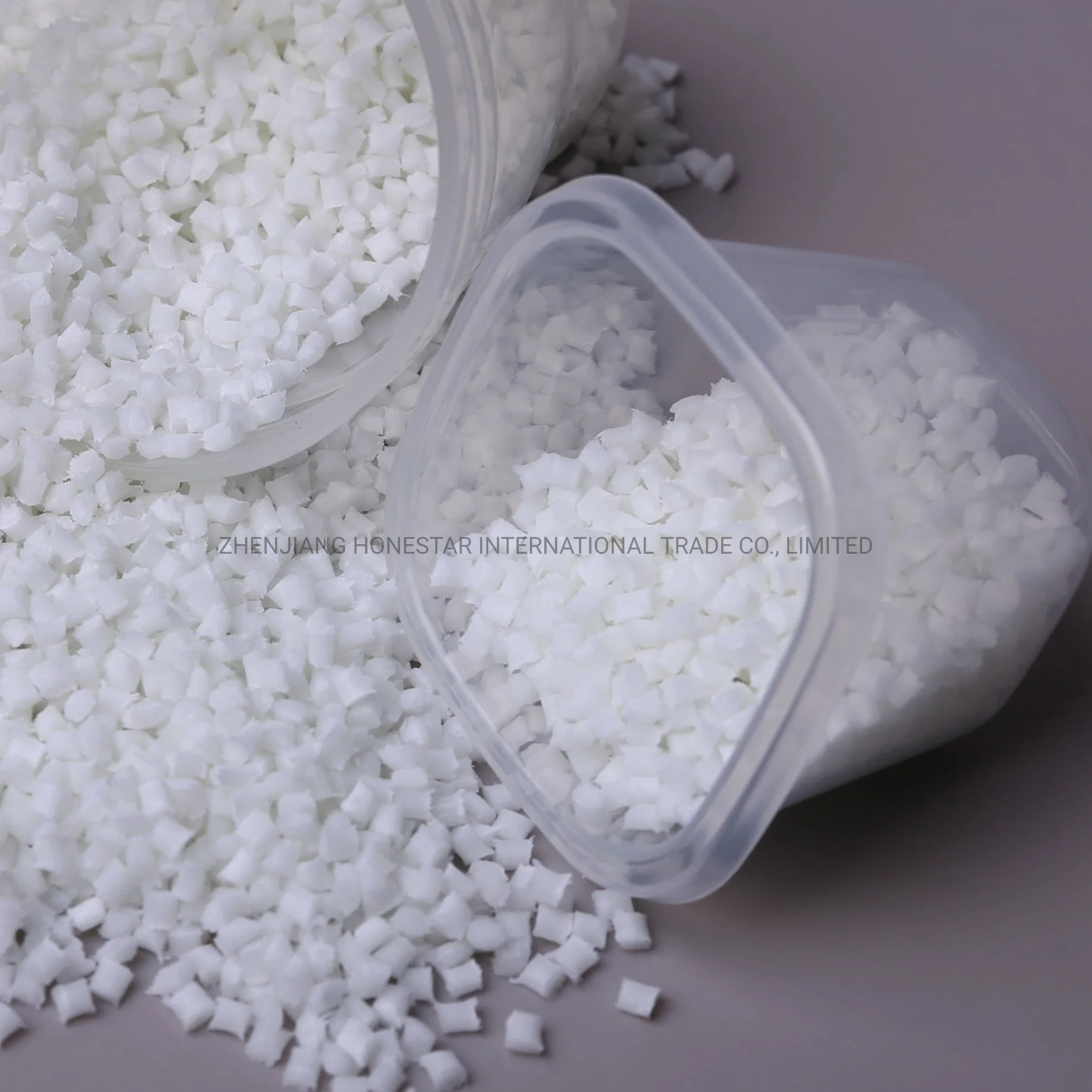 El 30% poliamida reforzada con fibra de vidrio, nylon 66 Fr resina PA66