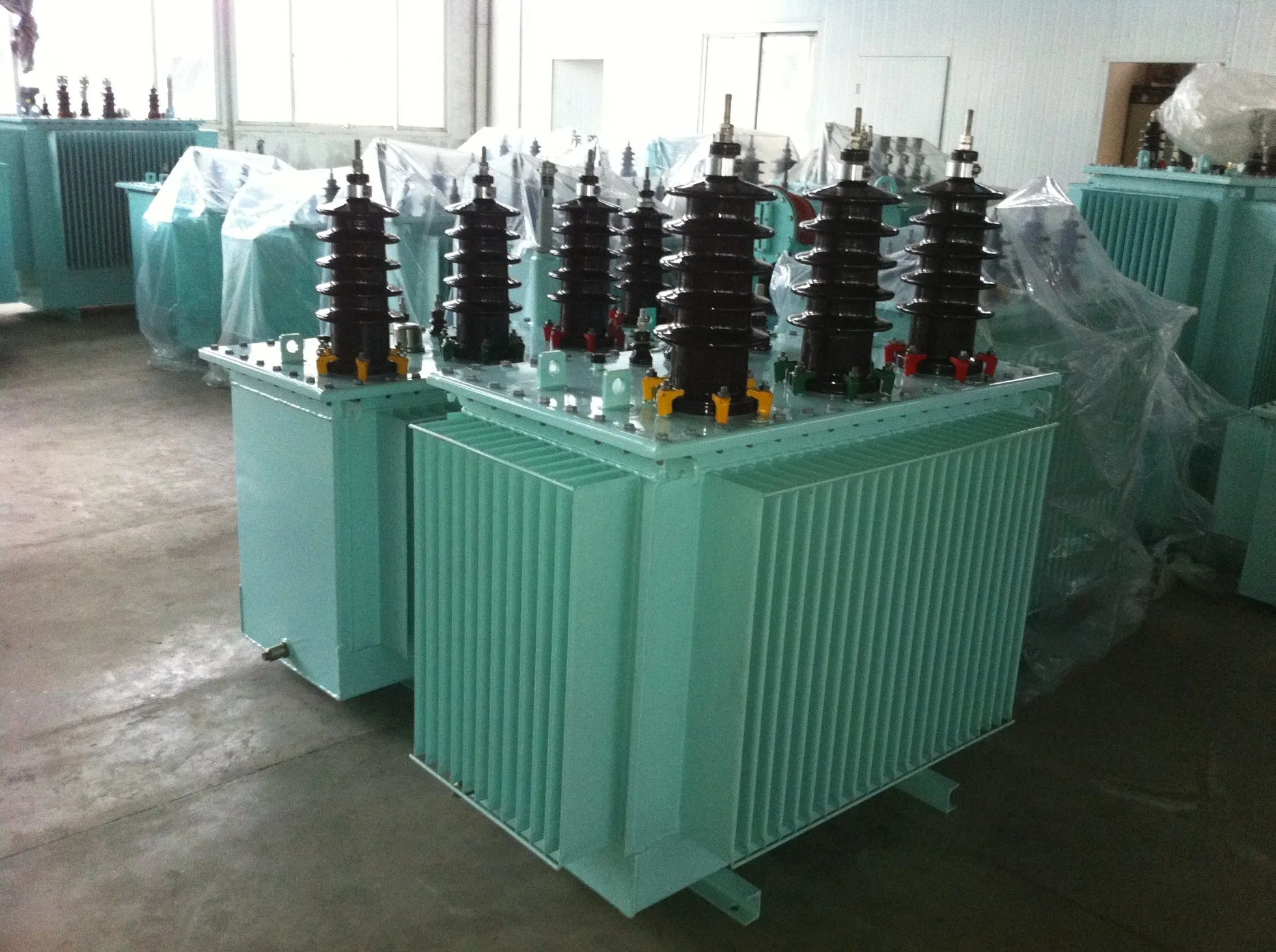 6kv/11kv/33kv/35kv Power/Distribution Transformer with Oil Immersed and Dry Type