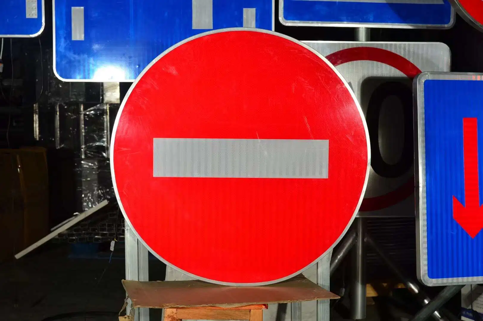 Customizable Flashing with Solar Panel Traffic Signs Traffic Warning Road Sign Triangle Warning Board with Solar Panel