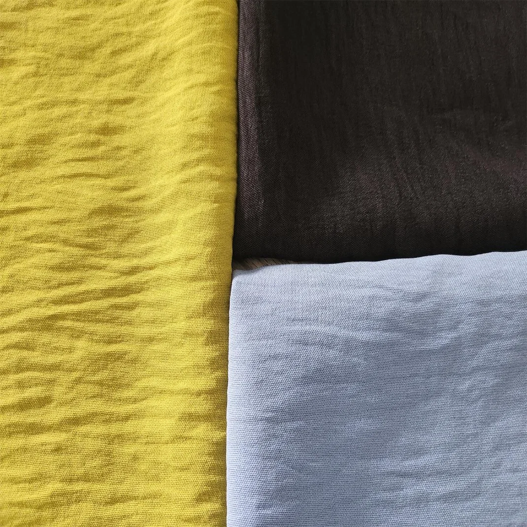 Tissu crêpe extensible 100 % polyester teint par plis, doux à sec Tissu anti-rides avec bon mousseline drapée pour les vêtements