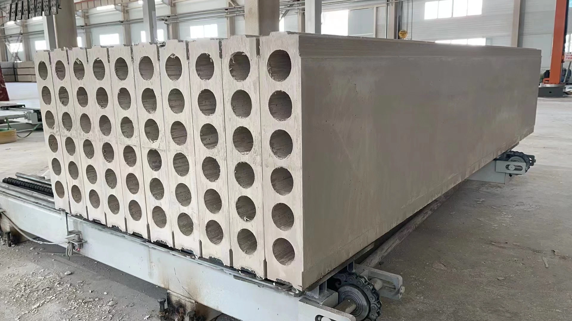 Lightweight Gypsum Wall Panel Making Machine