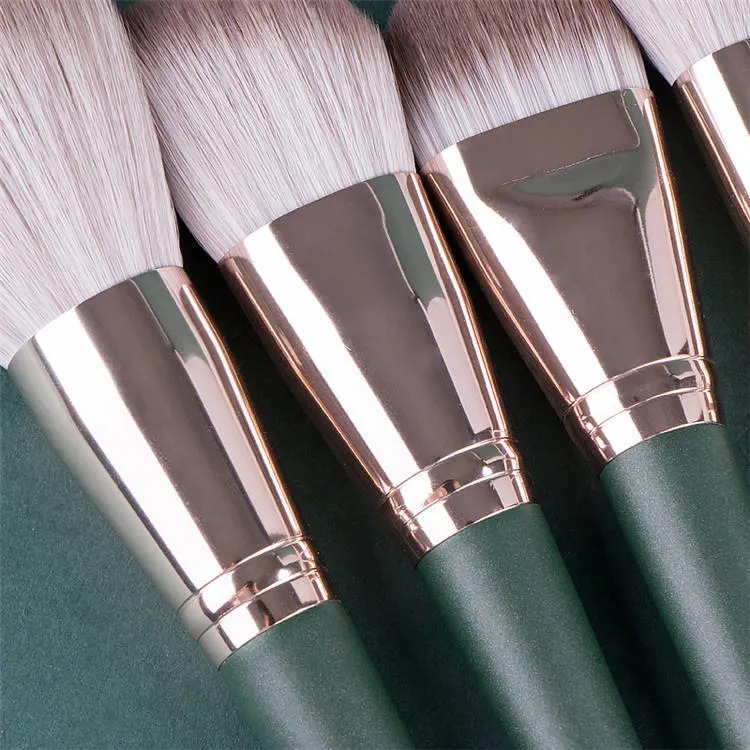 Custom Logo 14 PCS High quality/High cost performance  Professional Private Label Synthetic Brushes Green Makeup Brush Set with Belt Bag