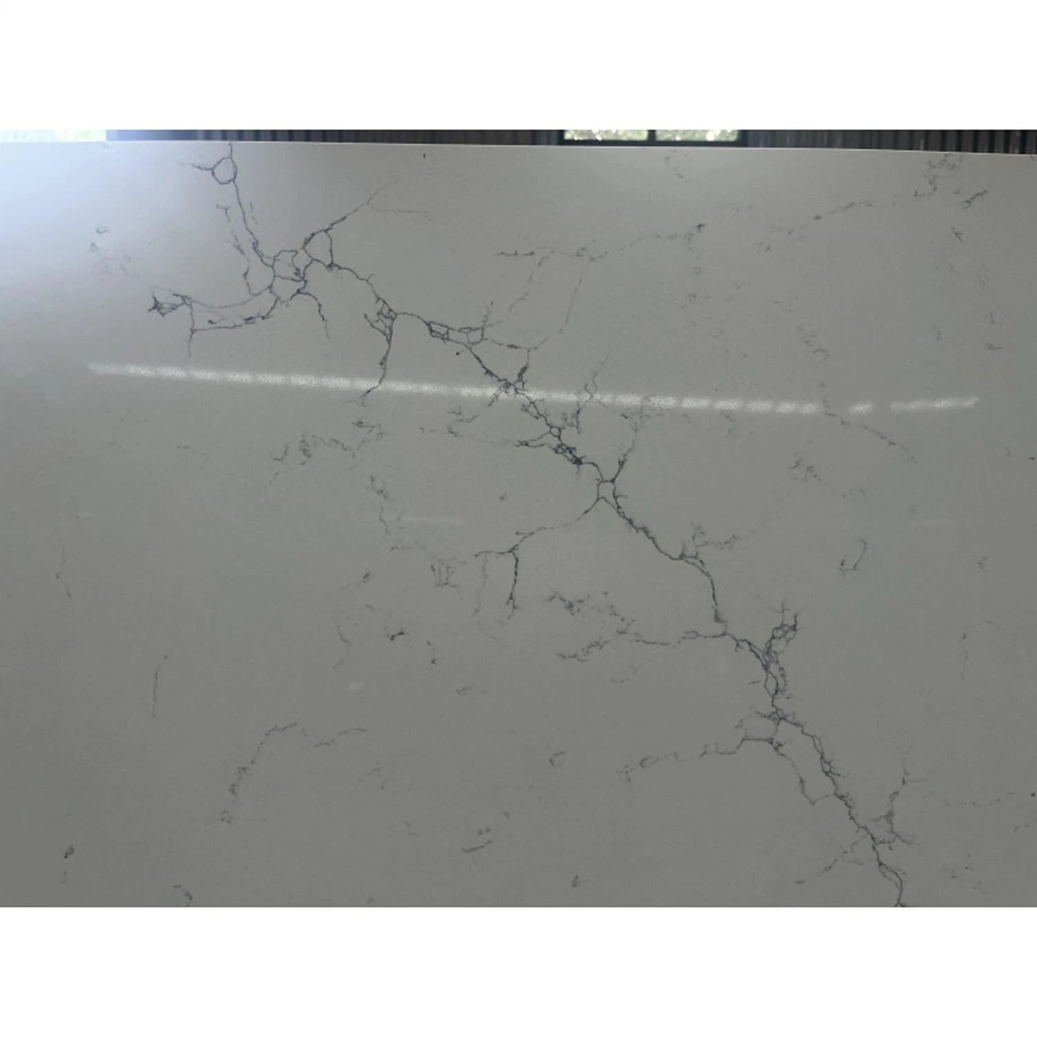 Vietnam Artificial Stone Calacatta Big Quartz Slab Polishing Surface Large Quartz Stone