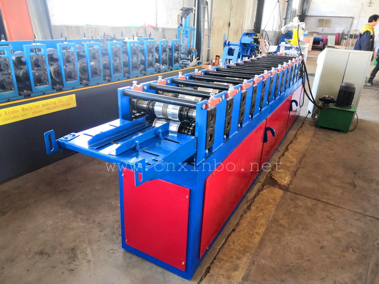 Automatic Steel Roller Shutter Door Salt Roll Forming Machine with Touch Screen