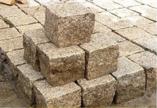 Pavimento de granito amarillo o el cubo/Curb/Cooble piedras para paisajismo/Parking/Garaje/Proyectos de construcción de pasarela