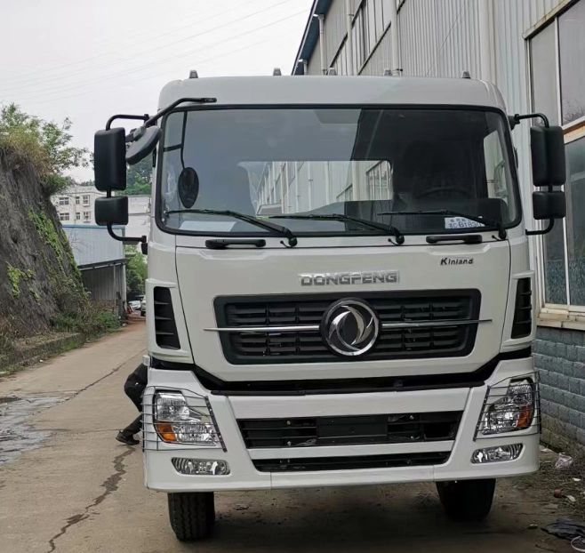 Moteur Cummins Dongfeng Tianlong Kinland 20 m3 fait sur mesure à vide Camion-citerne de rinçage