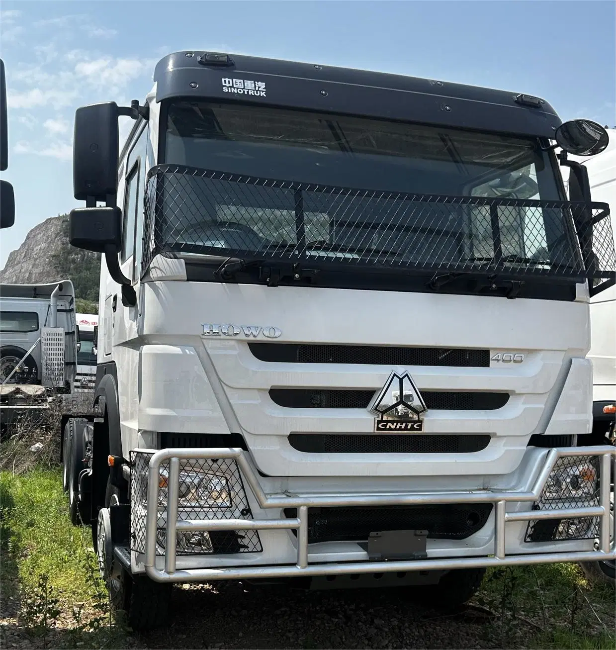 China Sinotruk Brand New 10 Wheeler 6X4 400 Horsepower Trailer Truck Head N7b N7g 420HP HOWO Tractor Truck Price