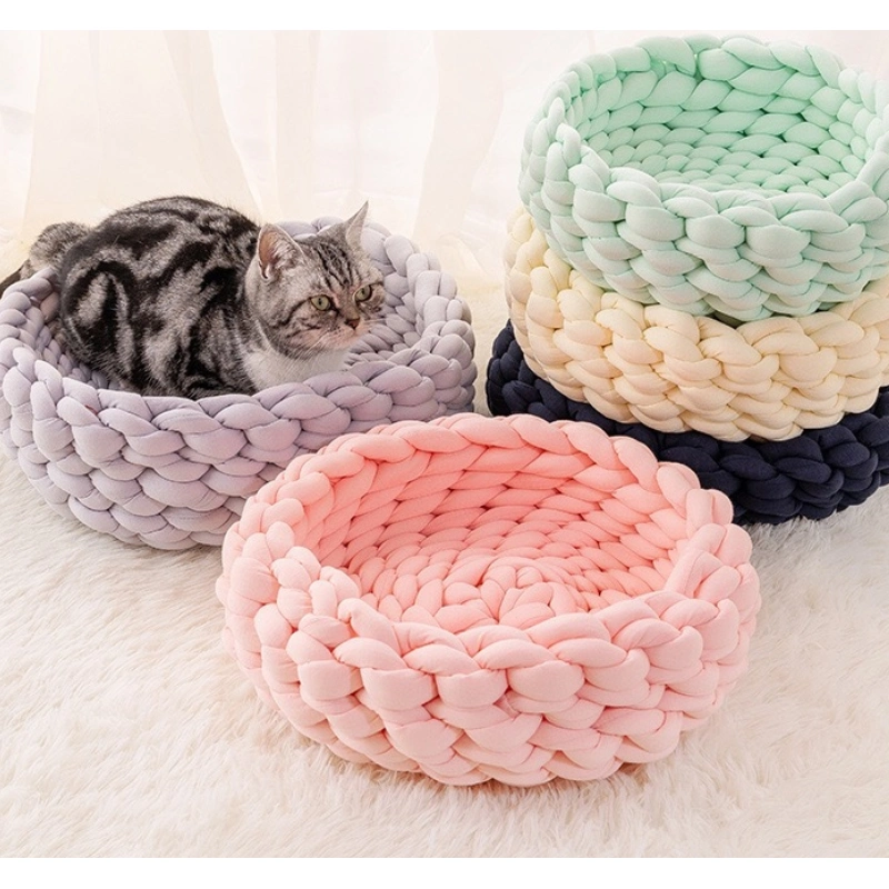 Winter Warm Cozy Kitten Lounger Cushion House Tent Soft Small Dog Mat Washable Cave Pet Manufacturer Cat Bed Pet House