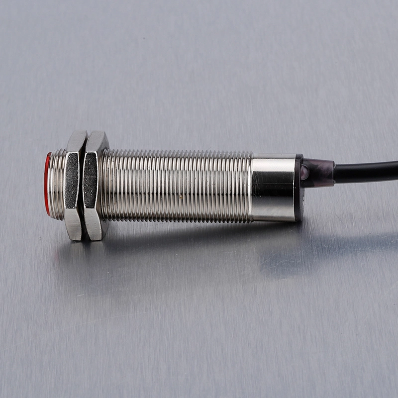 18mm Long Distance Proximity Sensor DC Diffuse Reflective Photoelectric Sensor