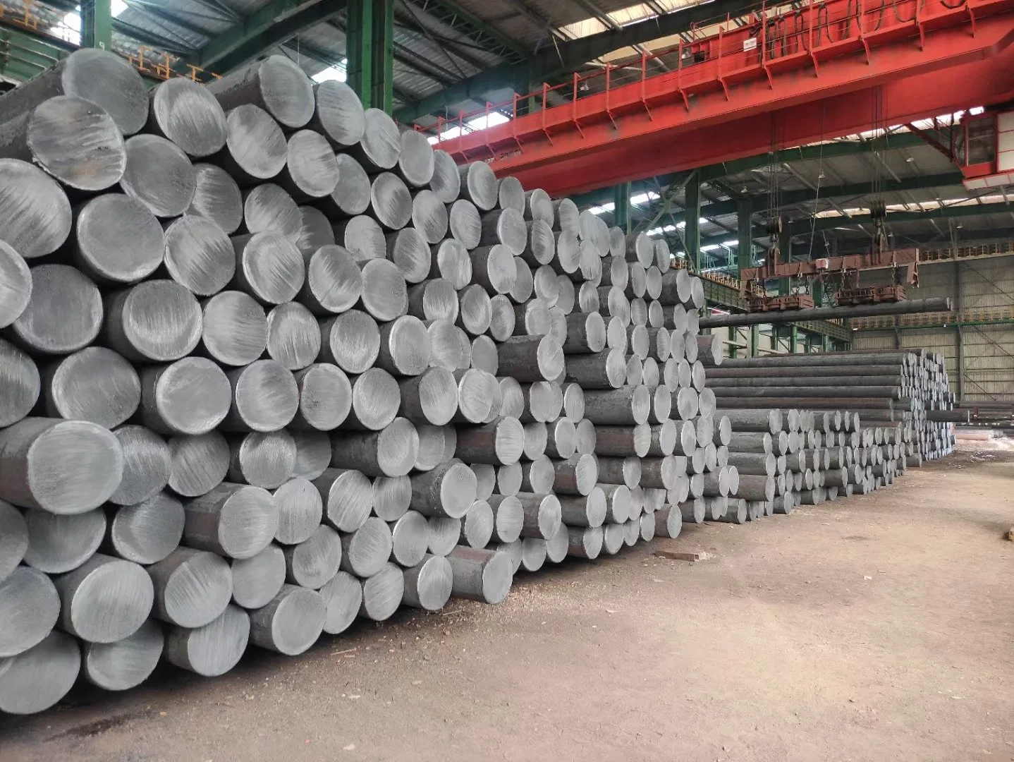 42CrMo 35CrMo Q195 Q235 Ss400 A36 En8 Ck45 Carbon Alloy Steel Round Bar Metal Mild Steel Ms Iron Rod 5sp/3sp Section Steel Billet Price Original Factory