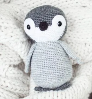 Handmade Crochet Bear Crochet Doll Baby Soft Penguin Animal Toy for Kids