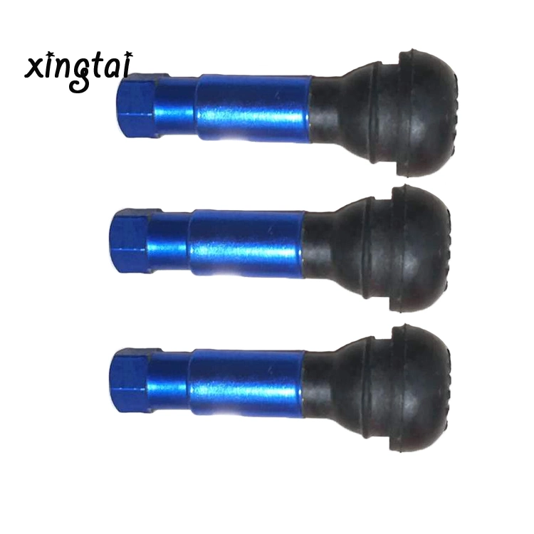 Car Parts/ Auto Accessories/Car Accessories Snap-in Tubeless Rubber Tire Valve with Chrome Sleeve Tr413c