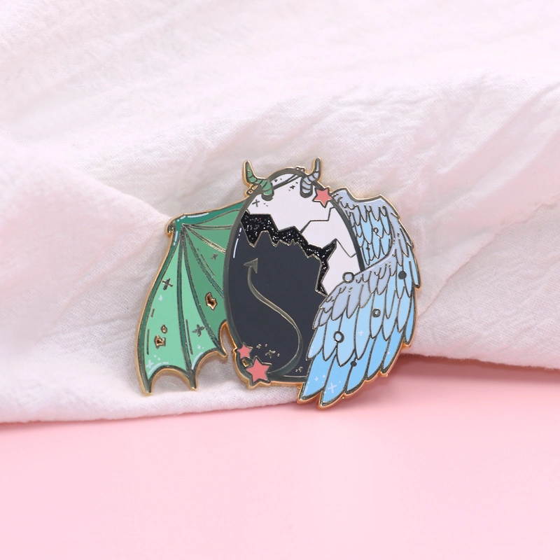 Krell animales Angel pins de metal Mayorista/Proveedor personalizado de alta calidad de la fábrica de metal duro Soft enamel insignia de solapa de moneda