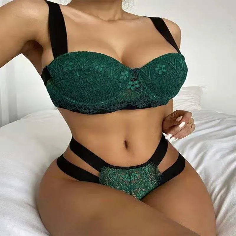 Hot Selling Lace Bralette Woman Underwear Lingerie Sexy Underwear Set