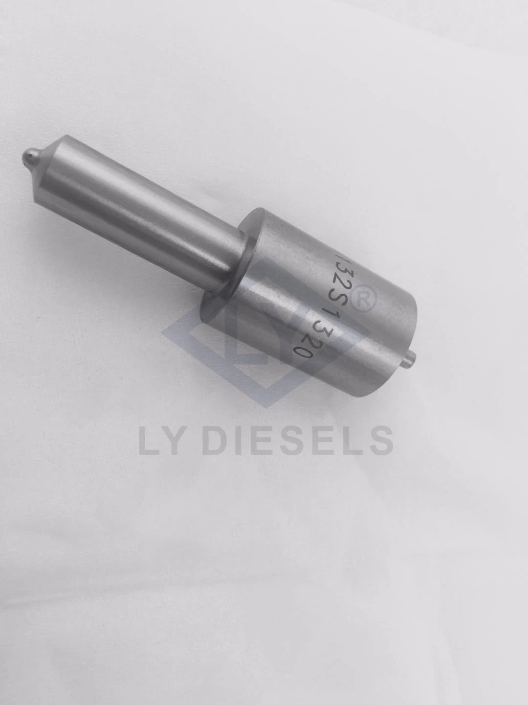 Diesel Engine Parts Fuel Injection Nozzle 132s1320