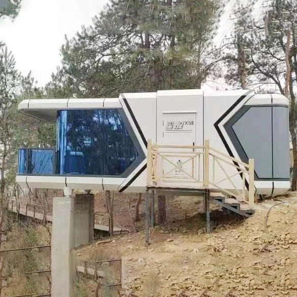 Casa de contêineres modular, pré-fabricada, portátil, pequena cápsula espacial, para decoração de casas, vilas e hotéis.