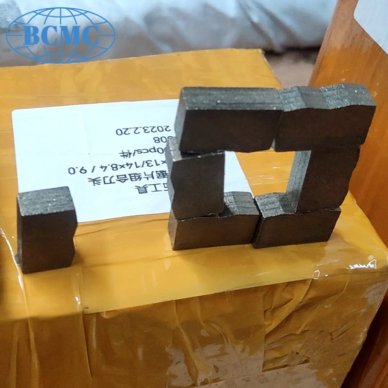 China Sintered Basalt Bcmc Hardware Tools Multi Blade Marble Segment Diamond Segments