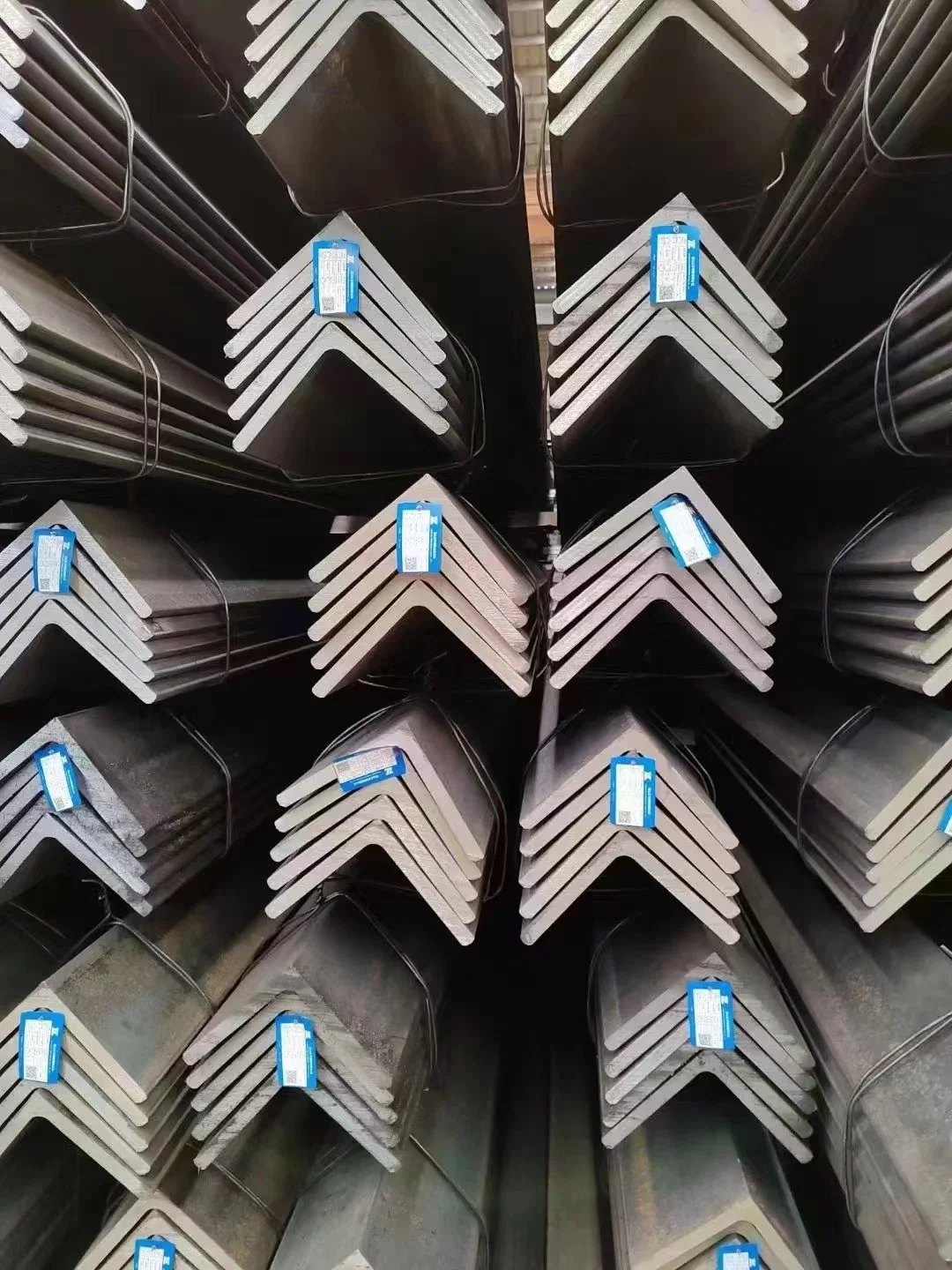 Angle Steel ASTM A36 A53 Q235 Q345 A572 S355jr S235 Carbon ISO Angle Steel Galvanized Iron L Shape Low Carbon Steel Angle Production Factory