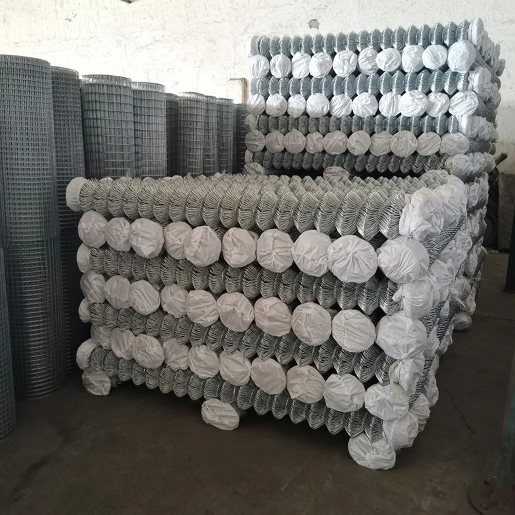 China Supply High quality/High cost performance  Playground Garden Use Galvanized and PVC Coated 6FT Diamond Hole Security Cyclone Wire Woven Chain Link Mesh Fence From Factory