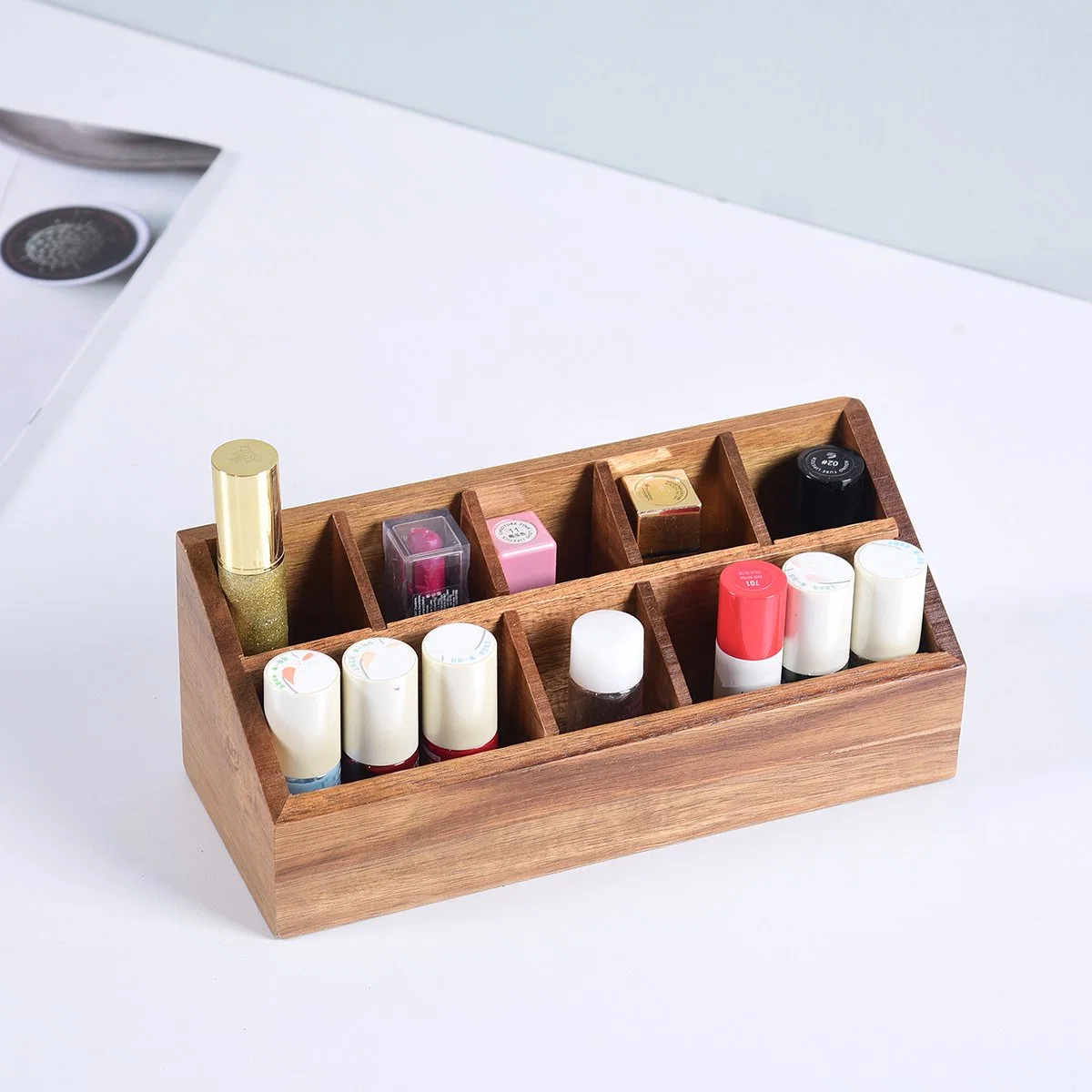 Bamboo Cosmetic Organizer صندوق ماكياج الخشب متعدد الوظائف مع 8 صناديق تخزين.