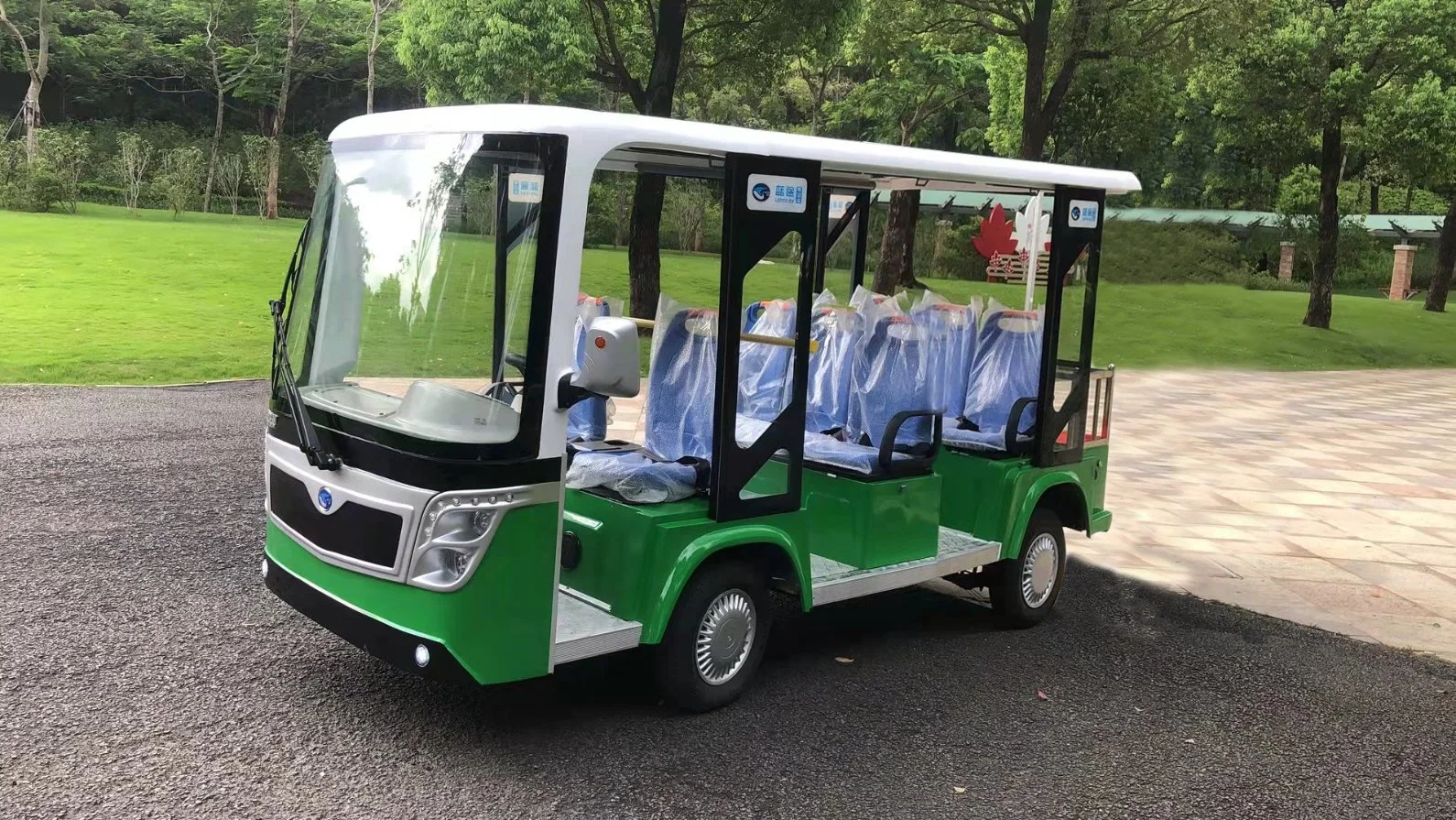 Electric Sightseeing Bus 8 Seat Electric Golf Car Sightseeing Car