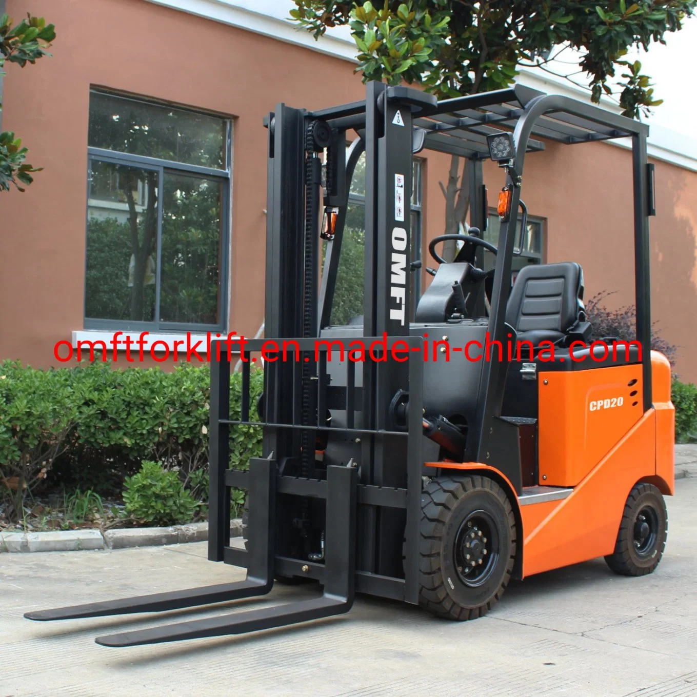 2ton 2000kg Cpd20 4 Wheels Smart Mini Battery Counterbalanced Electric Forklift Truck Ce ISO