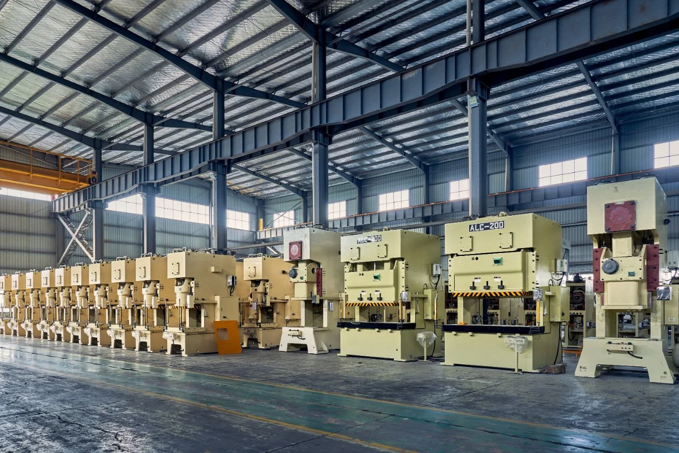 Double-Crank 315-Ton Power Press Automatic Production Line for Metal Stamping Parts