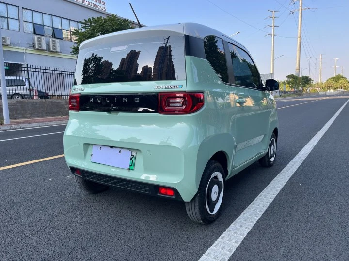 Wuling Used Min EV Car / Macaron 170km EV Car