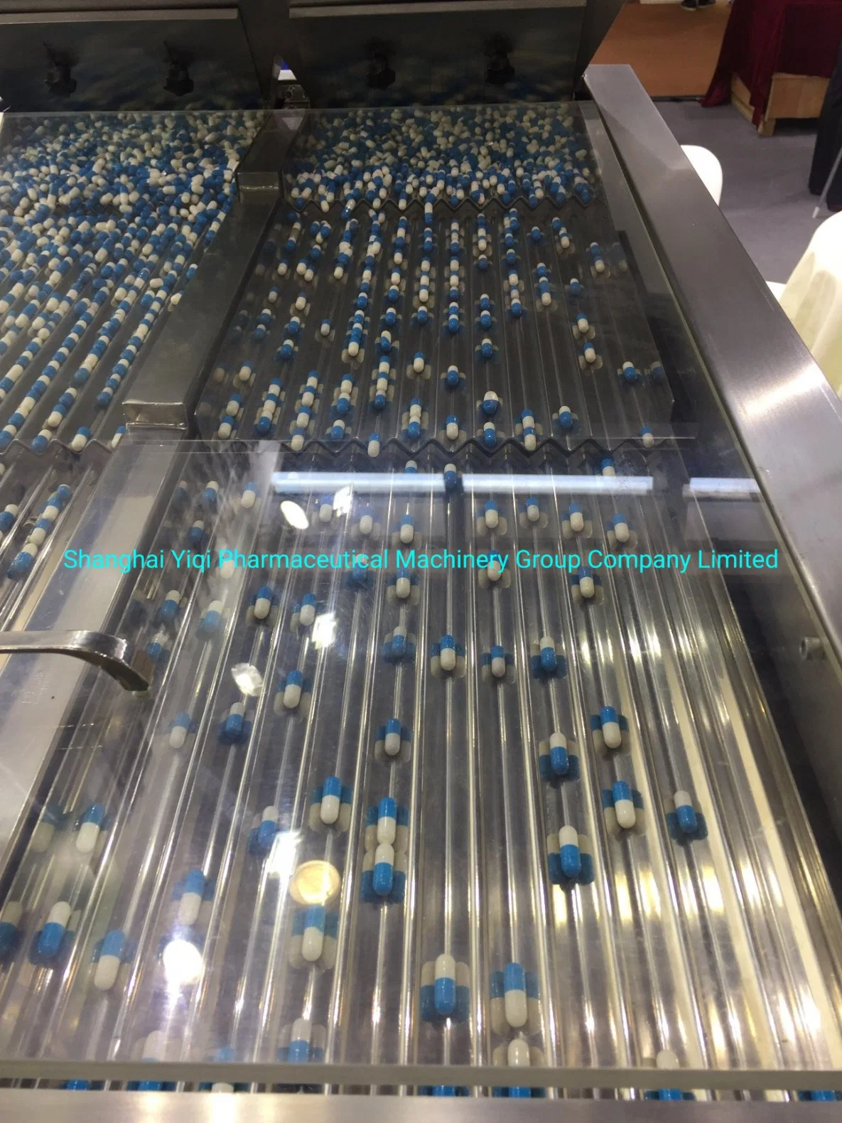 Automatic Pharmaceutical Tablet or Capsule Counting Bottle / Jar/ Can Filling Machine Packaging Machine