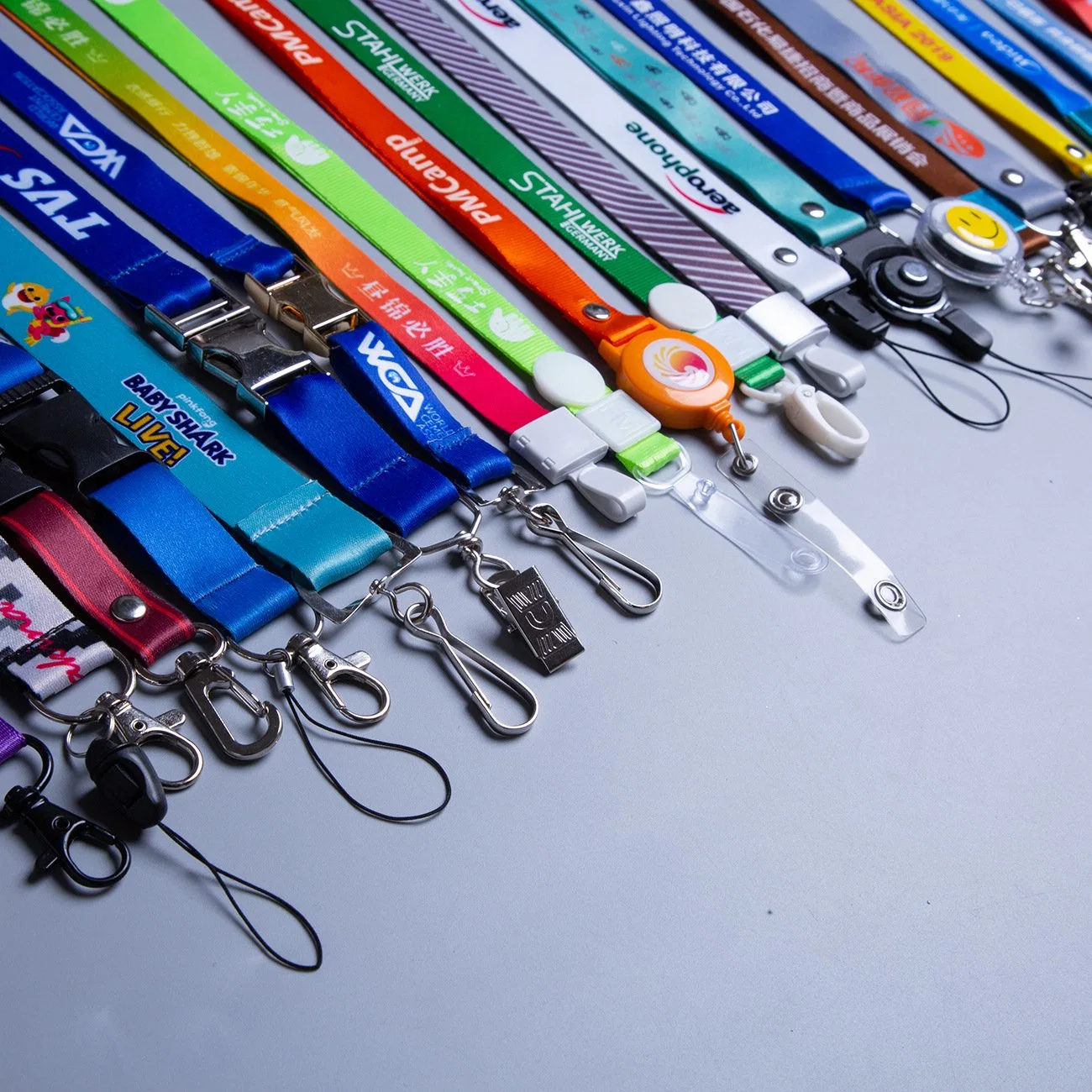 Adjustable Retractable Custom Lanyards with Quick Release Buckle