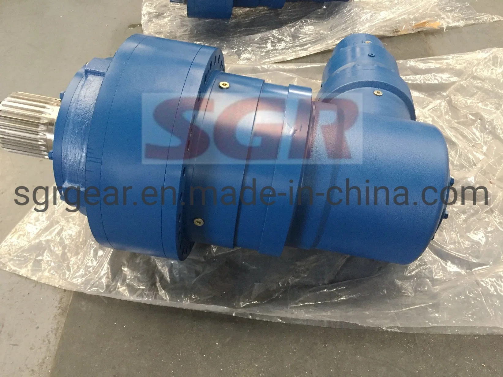 Customized High Torque Right Angle Planetary Gearboxs Coupled with ABB Hydraulic Motor