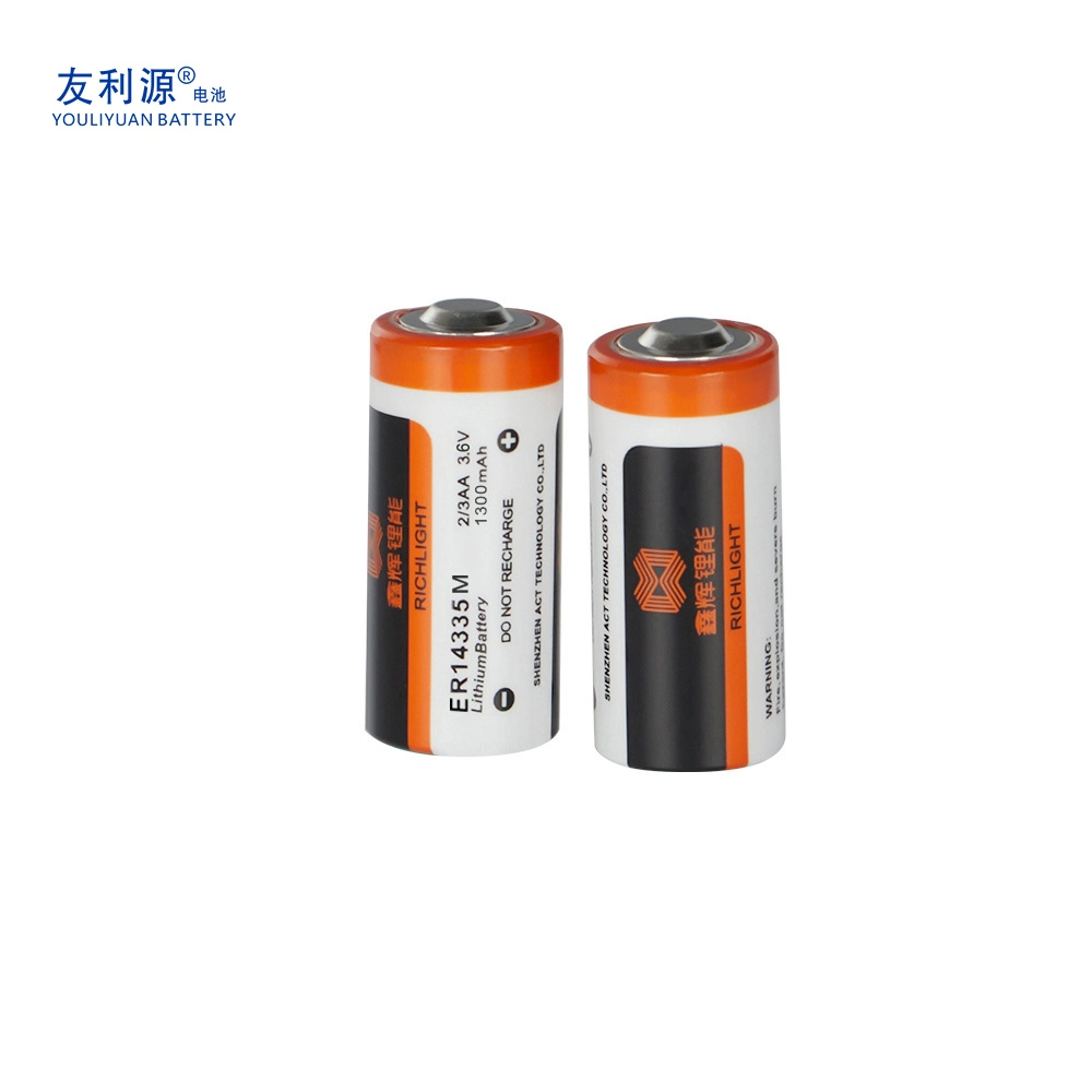 Gesamter Verkauf First Class Er14335 Unaufladbare Lithium-Batterie 1350mAh Li-SOCl2 C Größe 3,6V Lithium Thionylchlorid Batterie primäre Lithium-Batterien